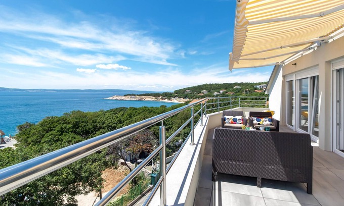 Povile Apartment | Beautiful apartment in Povile with WiFi