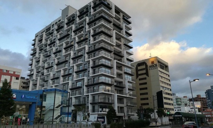 Financial District Apartment | Beautiful apartment in Quito's financial center with a stunning view of the city