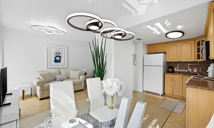 East Little Havana Apartment | Beautiful Apartment in the Heart of Miami Apt 8