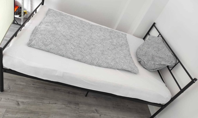 Zeitz Apartment | Beautiful apartment on the roof floor for 5 people