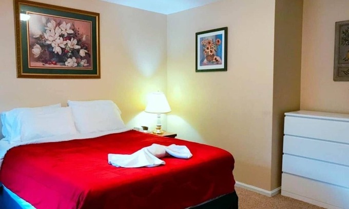 Downtown Greensboro Apartment | Beautiful apartment in Historical Downtown Location.