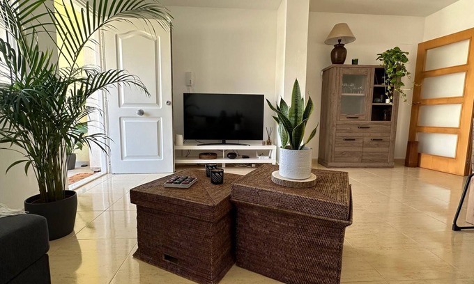 Gran Alacant Apartment | Beautiful apartment, very well equipped, air conditioning, wi-fi, TV/Sat.