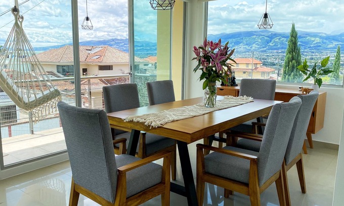 La Primavera Apartment | Beautiful apartment with incredible view
