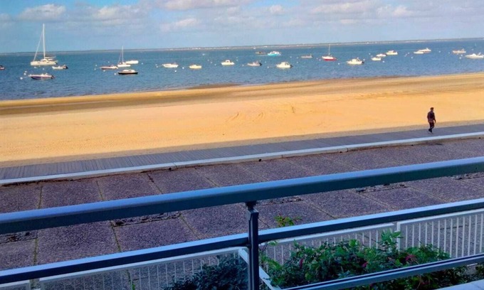 Arcachon Apartment | Beautiful apartment with magnificent sea view