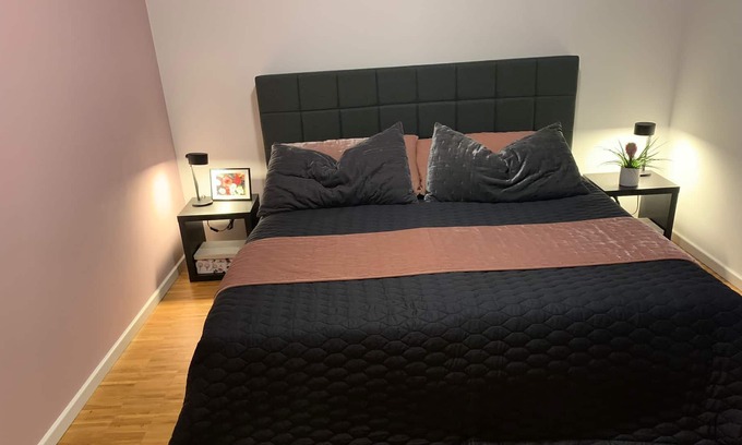 Hammerbrook Condo | Beautiful apartment with 104sqm on the Sonninkanal - central location