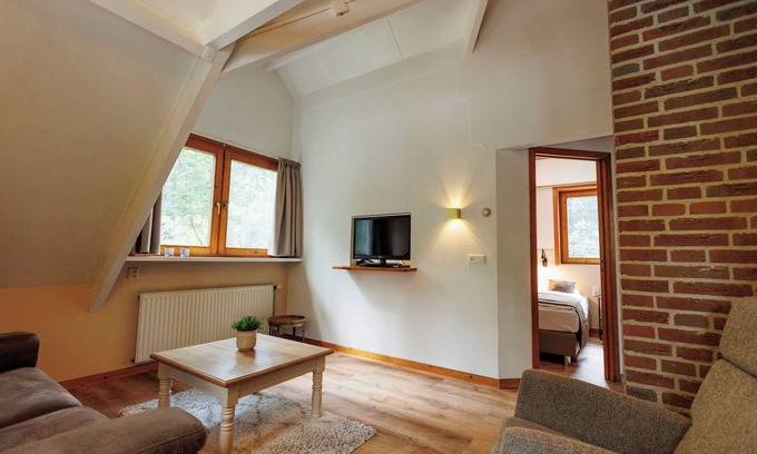 Municipality of Soest Apartment | Beautiful apartment with balcony in wooded area
