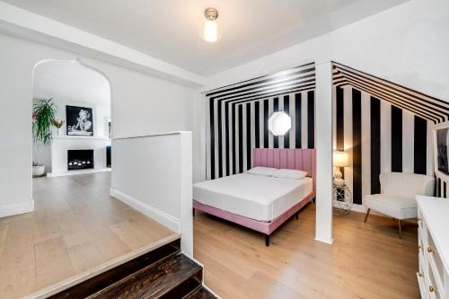Adams Hill Apartment | Beautiful apartment with stunning view