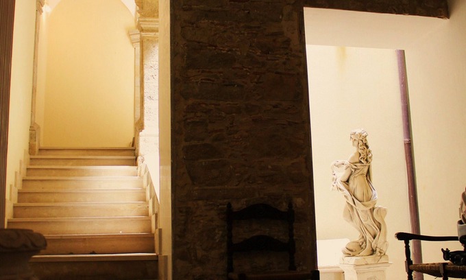 Niscemi Apartment | Beautiful apartments in an historical building