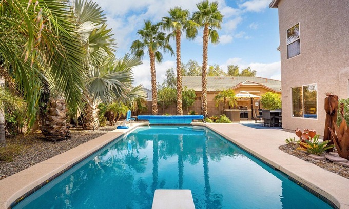 Canyon Trails House | Beautiful Backyard w/Heated Pool | Golf Nearby