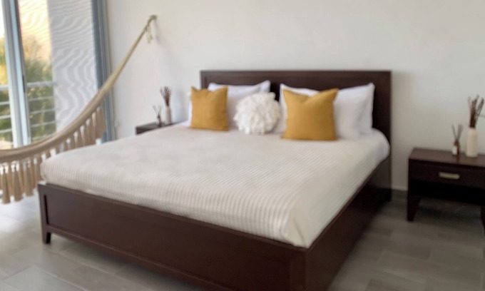 Dzemul Apartment | Beautiful Beach Front Property