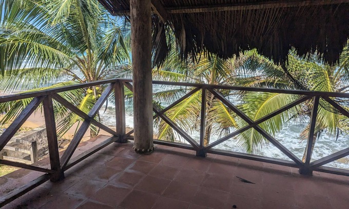 Palenque House | Beautiful beach front house in the Caribbean