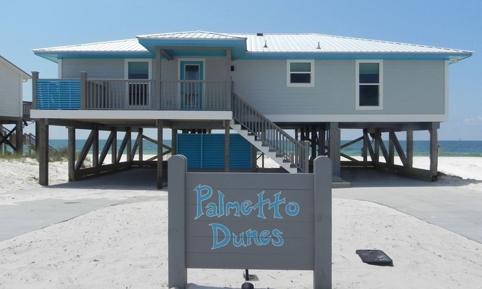 Surf Side Shores House | BEAUTIFUL BEACHFRONT PROPERTY!nBOOK YOUR RELAXING GETAWAY AT PALMETTO DUNES! n