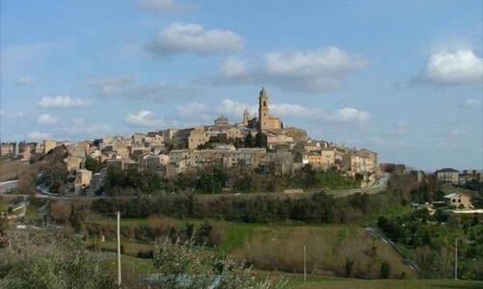Morrovalle Apartment | Beautiful Big Bright apartment in Marche hills