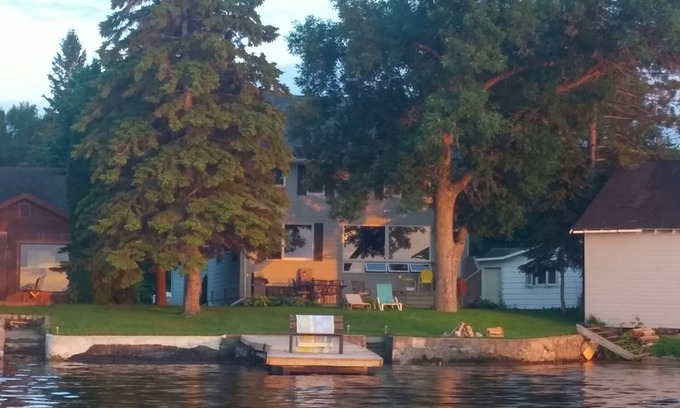 Ranier House | Beautiful border waters lake retreat, 50ft from waters edge! Private dock!