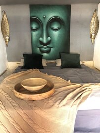 Odessa City Center Apartment | Beautiful Botanical Buddha Apartments near Langeron beach & Shevchenko park