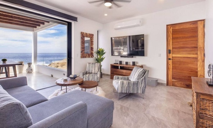 Cerritos Condo | Beautiful Boutique Residence by the Ocean's Edge