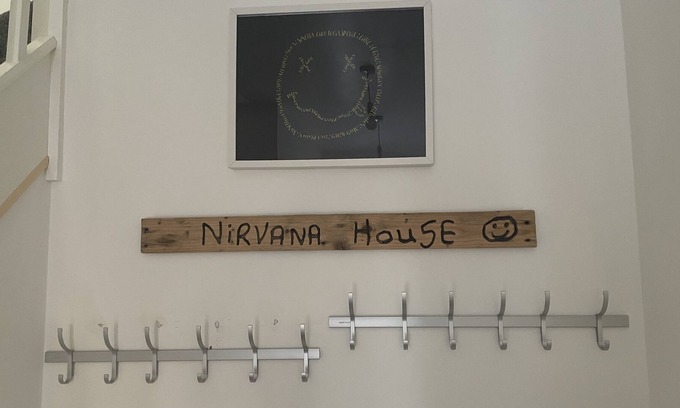 Deepcar Apartment | Beautiful Brand new 3-bed House in Sheffield