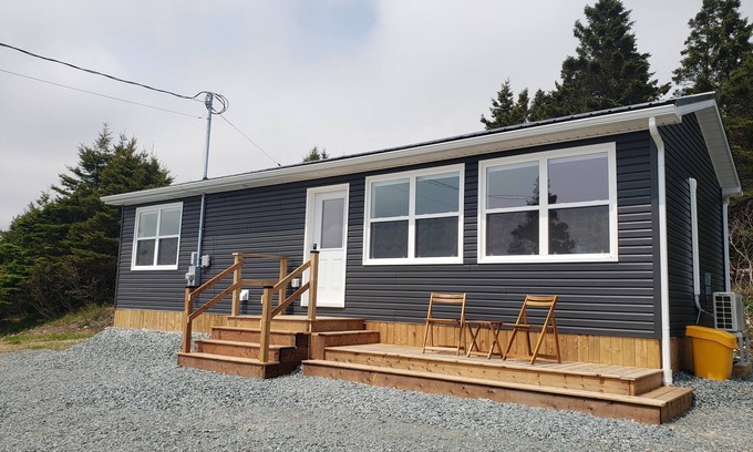 Tangier Cottage | Beautiful brand new cottage overlooking the islands of Pleasant Harbour