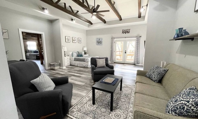 Bulverde Cottage | Beautiful Bulverde Cottage