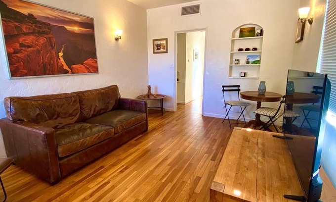 Rincon Heights House | Beautiful Bungalow Close to U of A, Downtown and Historic 4th Court