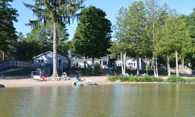 Bellaire Cabin | Beautiful Cabin on Beach Resort in Northern Michigan!