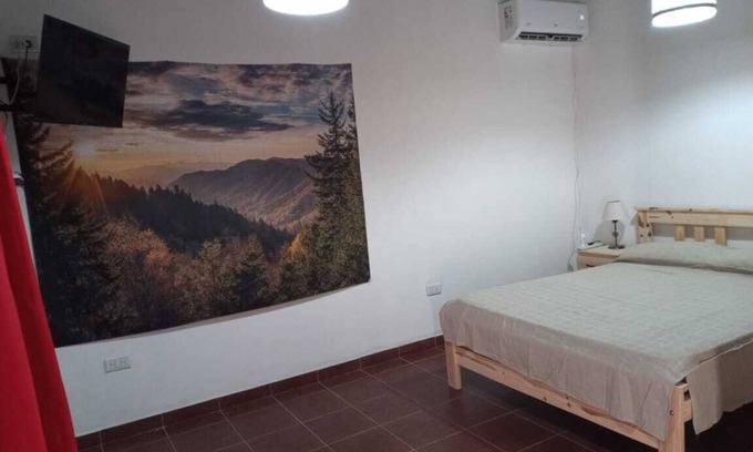 Mina Clavero Cabin | Beautiful cabin overlooking the mountains and river