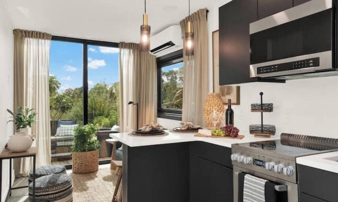 St. Cloud Apartment | Beautiful casita 100% off-grid