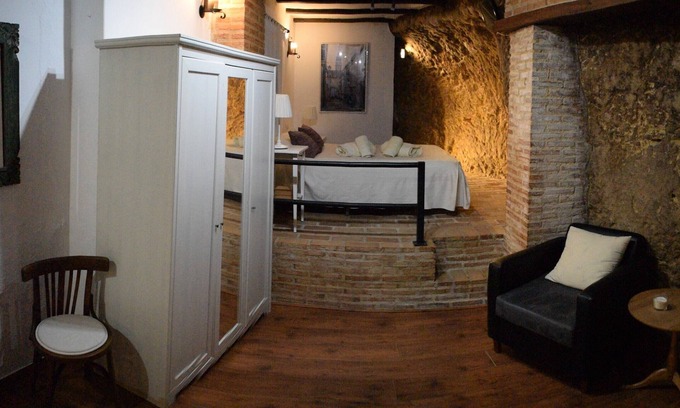 Penaflor House | Beautiful cave house with charm