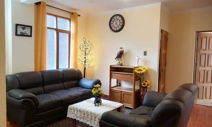 Oruro Apartment | Beautiful Central Apartment