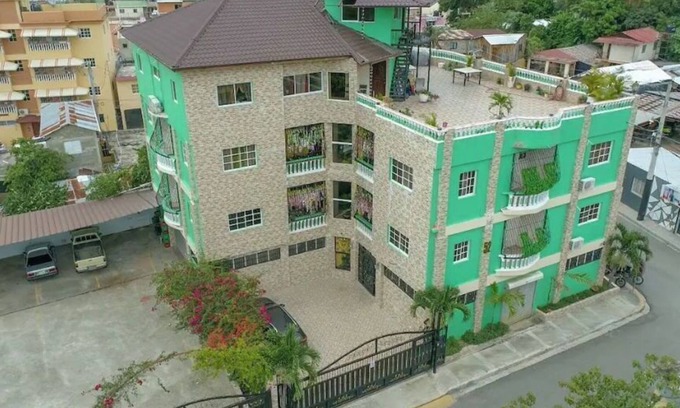 Jarabacoa Apartment | Beautiful centrally located 3 Bedroom apartment