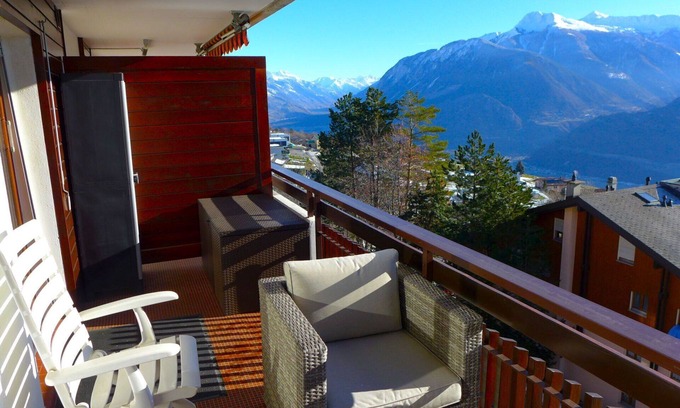 Chermignon Apartment | Beautiful apartment for 5 people with WIFI, TV, balcony and parking