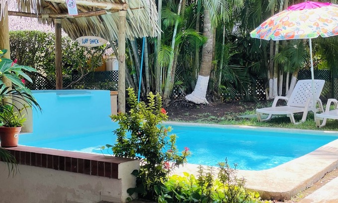 Puerto San Jose Villa | Beautiful Chalet Puerto San Jose, beach private pool 5 bedrooms 5 parking spaces