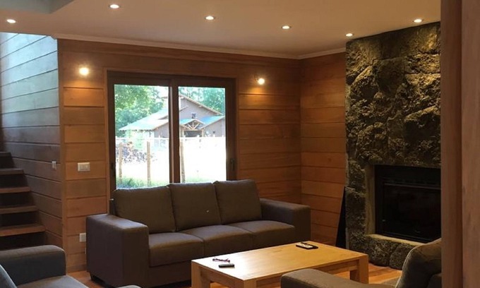 Pucon House | Beautiful chalet, placed near downtown Pucon