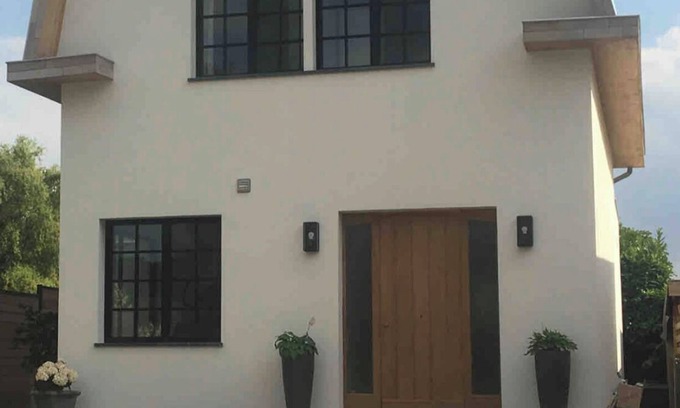Hofstade Villa | Beautiful charming house central but quiet located