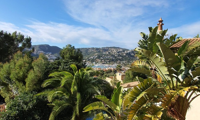 Port d'Andraitx House | Beautiful, charming luxury villa with palm garden in Puerto d 'Andratx