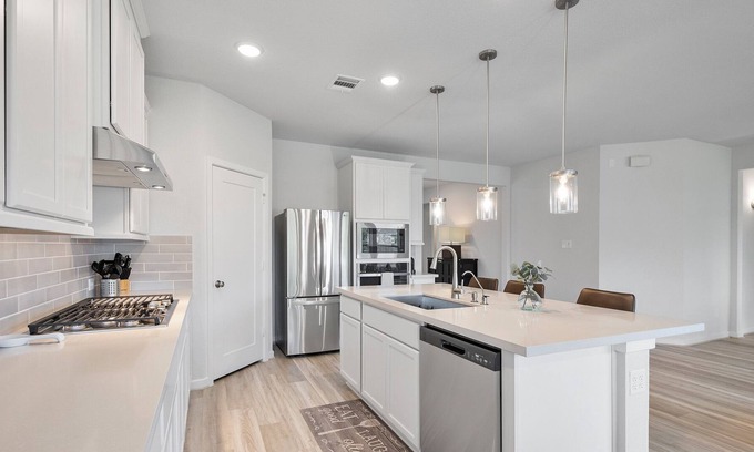 Tomball House | Beautiful & Comfy 4 bdr One Story House