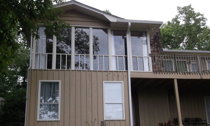 Jones Mills House | Beautiful Community Vacation Home. Great for family gatherings