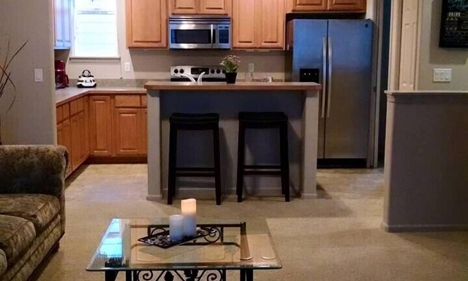 Florence Condo | Beautiful Condo In The Heart Of Old Town Florence. 2 Bdrm. Close To Everything!