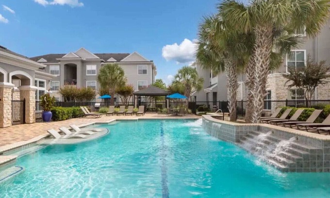 The Woodlands Apartment | Beautiful Condo near Exxon Campus