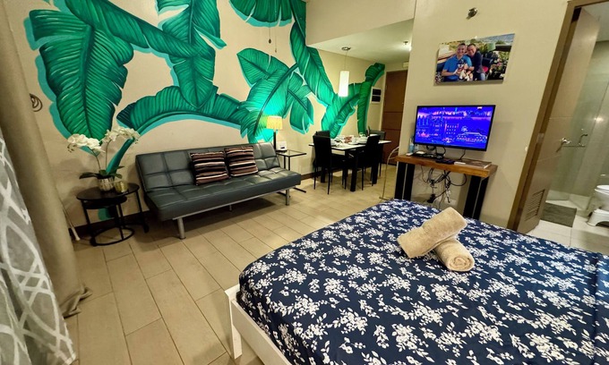 Pasay Apartment | Beautiful Corner Studio Near Resorts World Manila Across NAIA Terminal 3