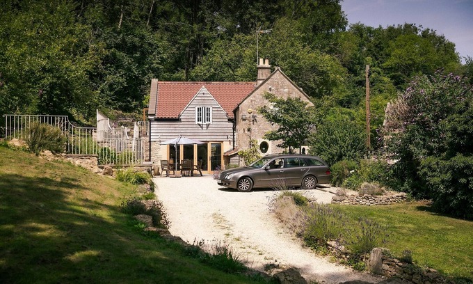 Bath House | Beautiful cottage in countryside near Bath