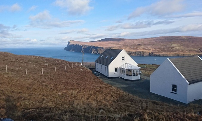 Waternish Cottage | Beautiful Cottage set in natural croft land. Near to Neist Point light house.