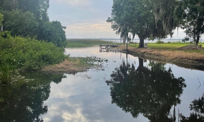 Highland Cottage | Beautiful cottage on lake istokpoga with lake view!