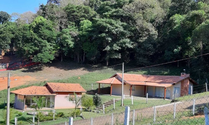 Bueno Brandao Cottage | Beautiful country house in Bueno Brandão, the city of waterfalls.