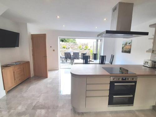 Barkisland House | Beautiful countryside cottage, sleeps 6, dogs welcome