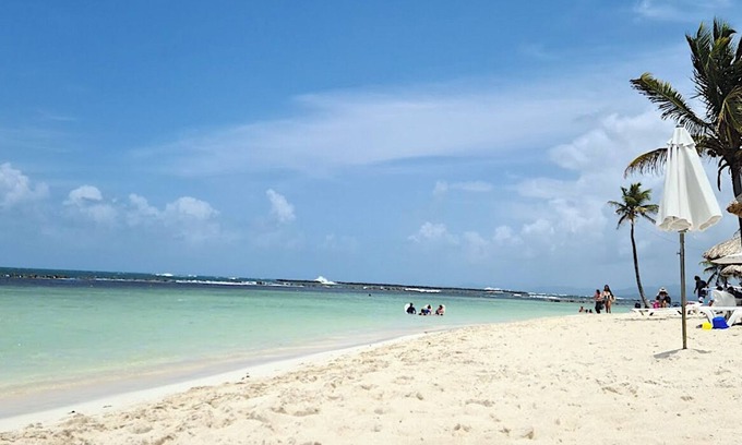 Maria Chiquita Apartment | Beautiful & Cozy 2BR Playa Escondida Resort A/C Panama Central America