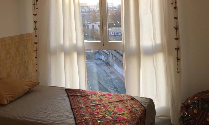 Parc-Nord Apartment | Beautiful cozy terrace apartment + 4 bdrm garage. Paris opposite U Arena, Défense Arche
