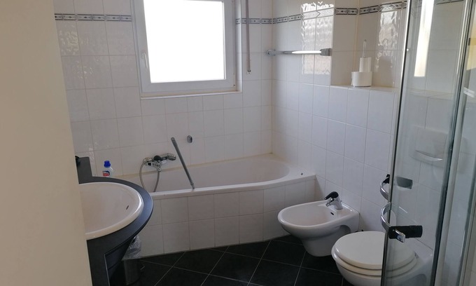 Rhein-Erft-Kreis District House | Beautiful, cozy townhouse