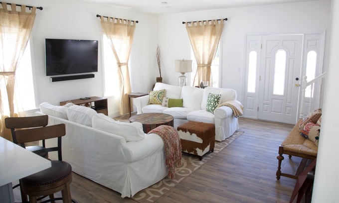 Boyes Hot Springs House | Beautiful Deluxe Sonoma Retreat With Private Pool Spa Bocce & More! Sleeps 8+2