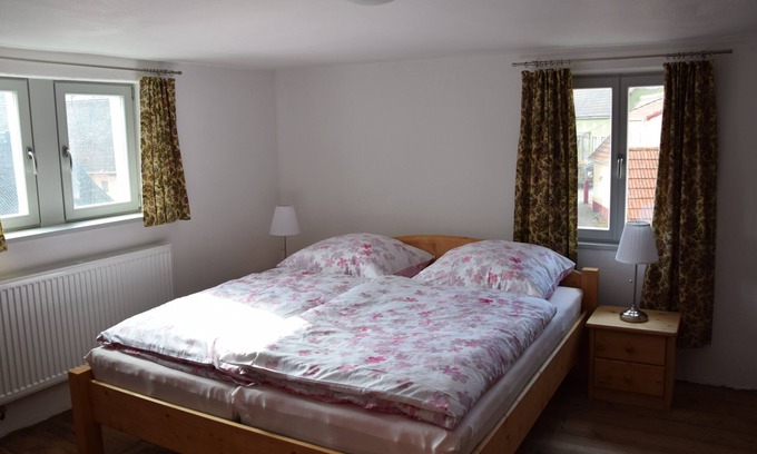 Jakobsweiler House | beautiful, detached holiday home in a quiet location